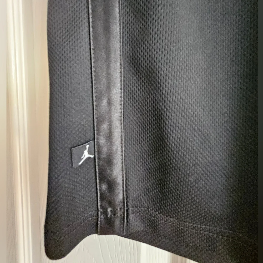 Air Jordan Jersey - Picture 5 of 5